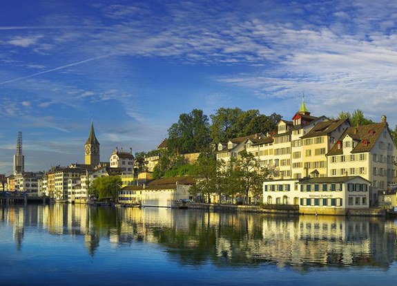 Иностранцам разрешат покупать жилье в Швейцарии: наплыв россиян поднимет цены до небес