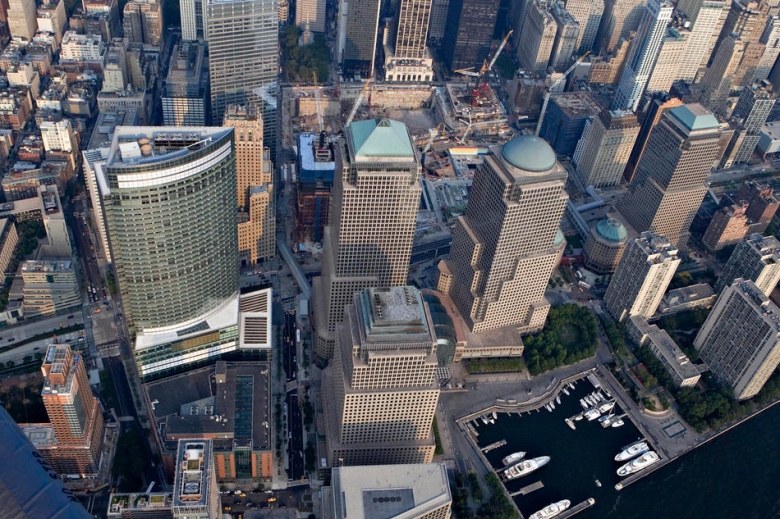 Здание General Motors в Нью-Йорке может стать самым дорогим отдельно стоящим сооружением в мире