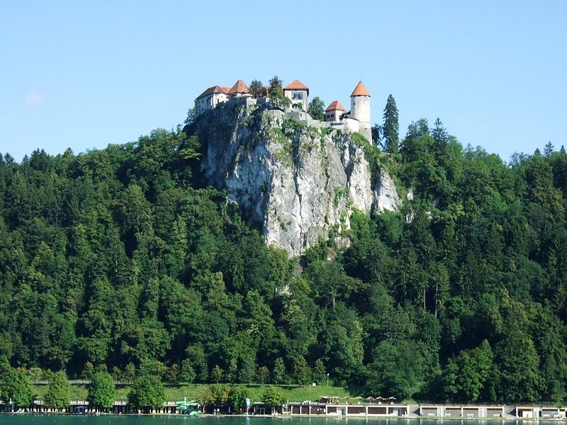 Сколько стоят европейские замки? Словения