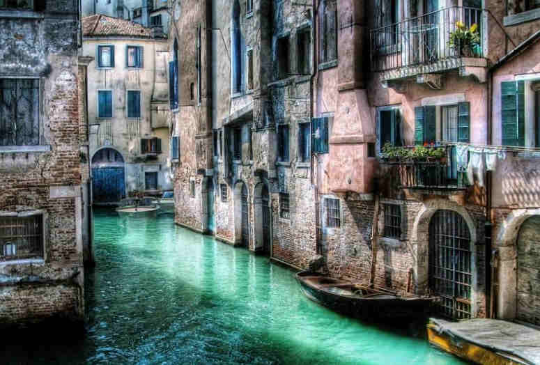 Дома в Венеции поднимут над водой из-за повышения уровня моря