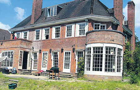 Дом Элизабет Тейлор выставлен на продажу за $13 млн