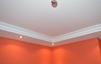 покраска потолок
