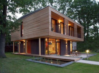 дерев'яний будинок