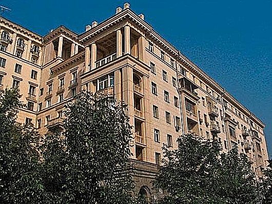 План по вводу жилья в России не выполнен на треть, в Москве - наполовину