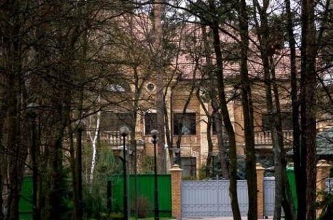 Какой недвижимостью владеют бывшие президенты и премьеры