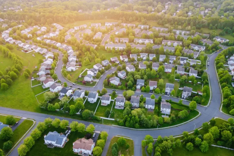Build-to-rent: чому деякі житлові комплекси від початку будують не для продажу, а для оренди